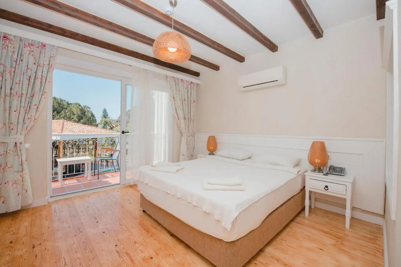 La Boutique Maya Oludeniz 4*,